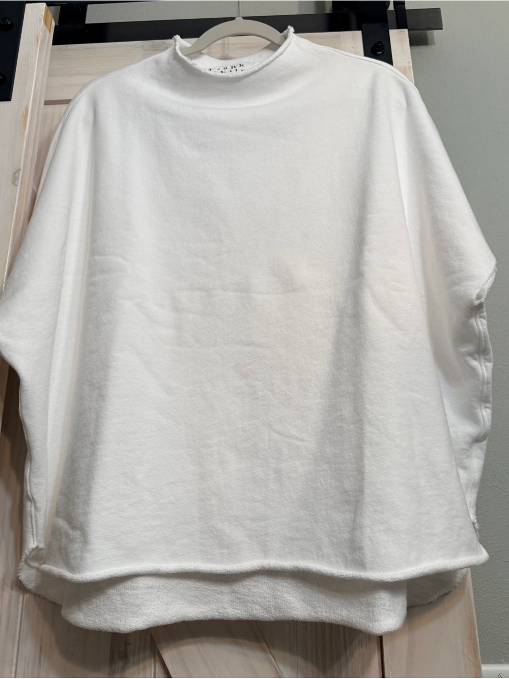 NWOT Frank and Eileen triple Terry OS Audrey sweatshirt never worn no issues